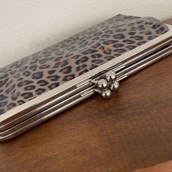 Leopard Cheetah Print Vinyl Clutch Wallet Double Kisslock & Magnetic Purse Retro - Picture 4 of 16